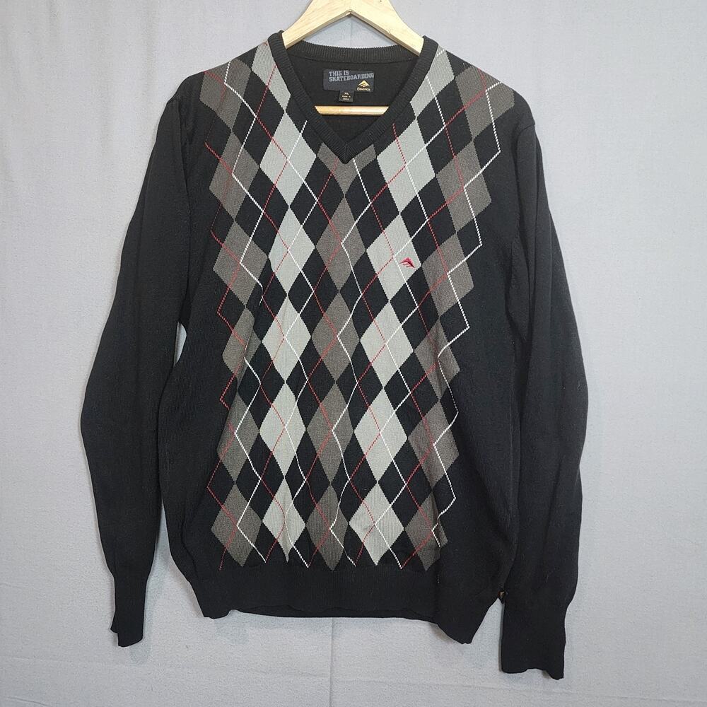 2000s Emerica Skateboarding Freshman Argyle V-neck Sweater Men's Sz XL - Picture 2 of 6